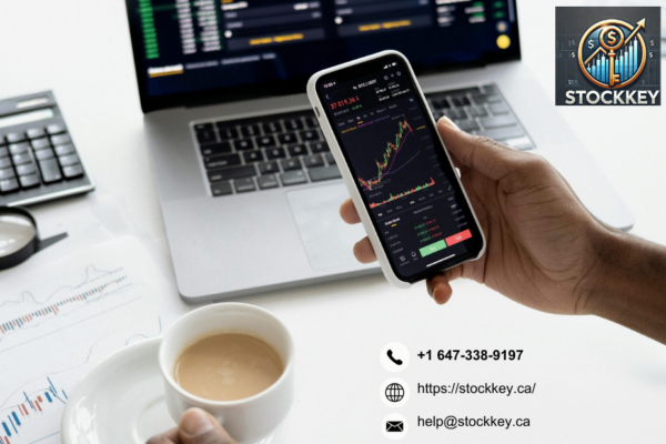 Top Canadian Stocks to Buy in 2025 for Strong Returns