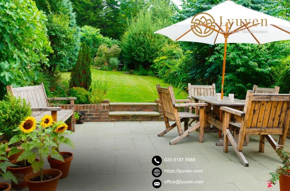 Top Quality Professional Hedge Cutting in Wimbledon for Neat Gardens