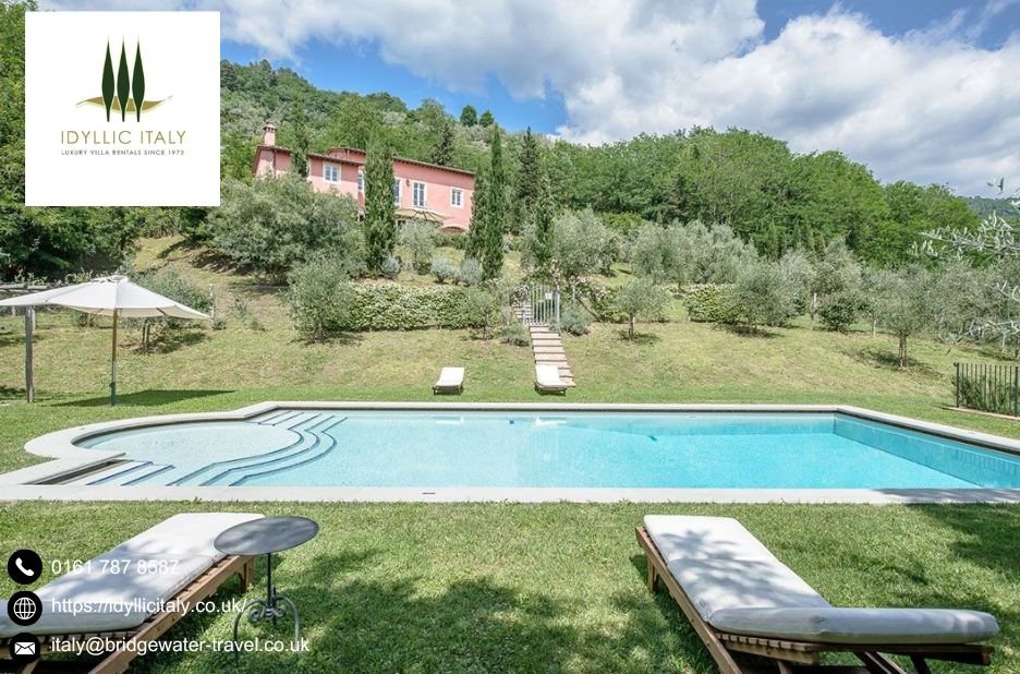 Luxurious 11-Bedroom Tuscan Villa with Private Pool near Lucca