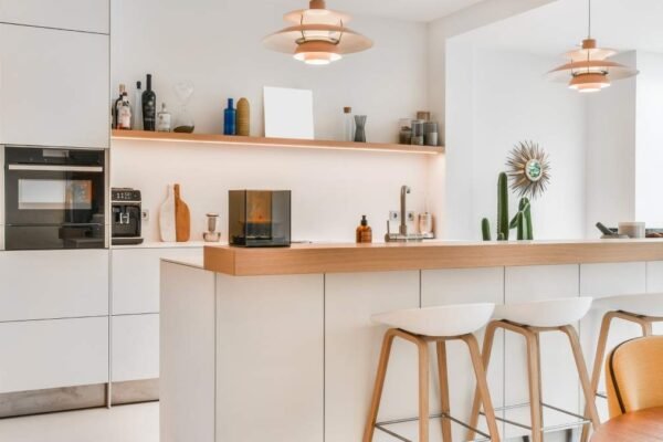 Find stylish designs when buy bathroom mirrors online