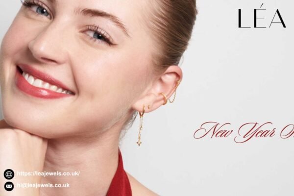Shine Bright: Minimal Gold-Accent Cartilage Hoops for Everyday Wear