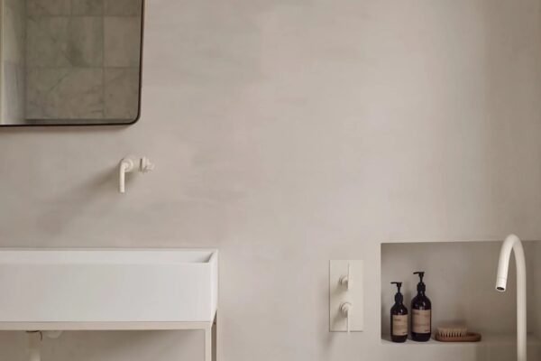 Skilled plastering services in LA to elevate walls and spaces