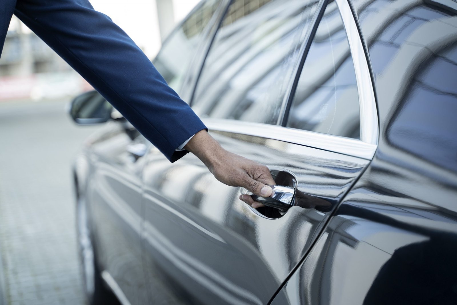 Executive Transport in Calgary: Premium Chauffeur Service