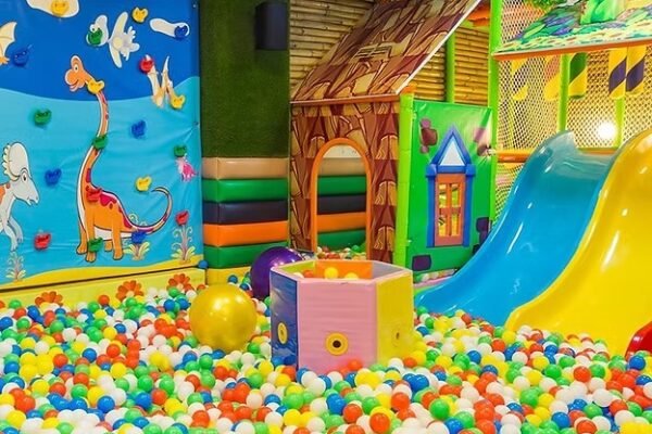 Discover Great Savings on Kids’ Playground Fun in Québec