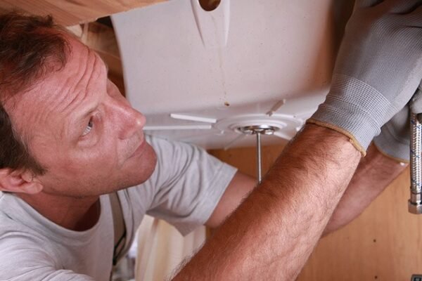 Expert Home Repairs in Abu Dhabi for Bathrooms and Kitchens