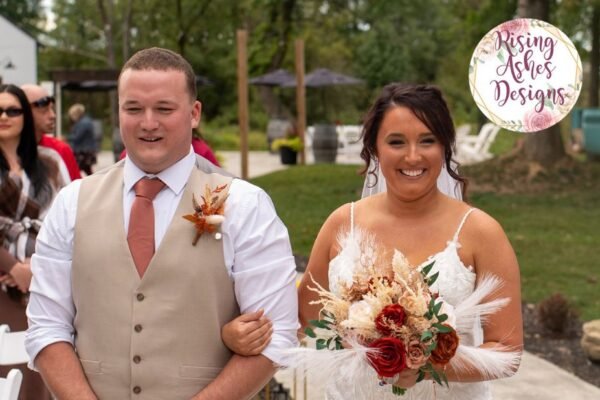 Capturing Love in Soft, Sunlit Moments for Your Cleveland Wedding