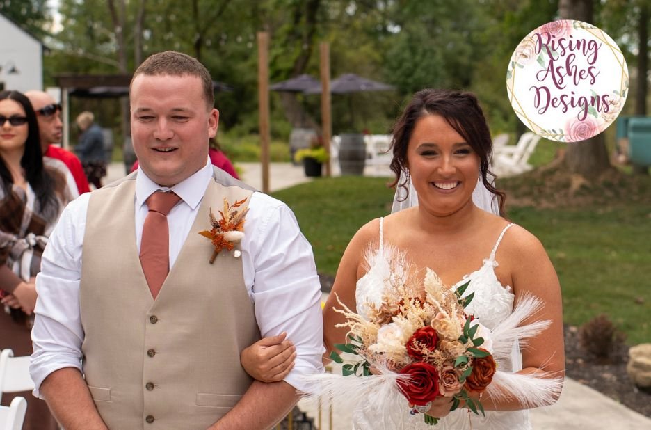 Capturing Love in Soft, Sunlit Moments for Your Cleveland Wedding