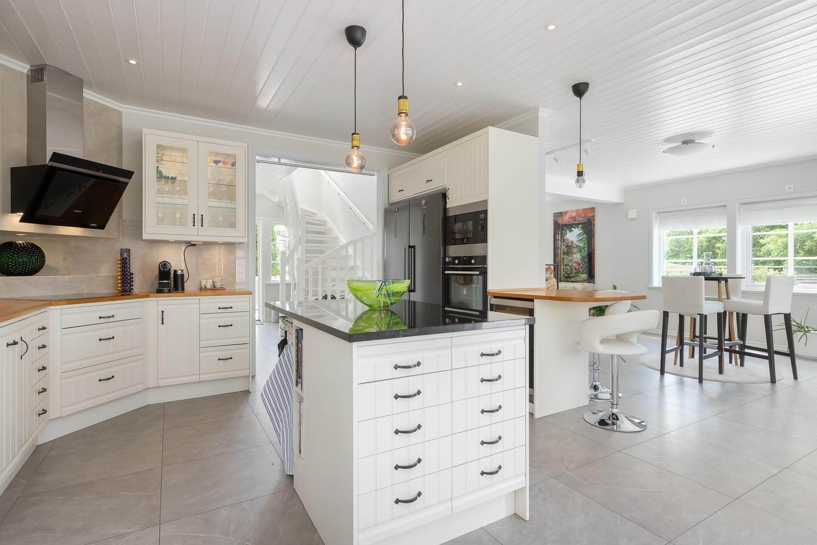 Inredningsfotografering som lyfter din bostads charm