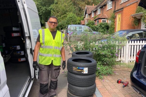 Reliable tyre service at your door in Redbridge