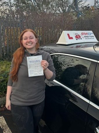 Essential Courses for New Drivers: Build Confidence Behind the Wheel
