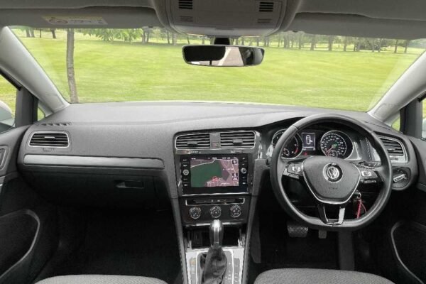 Learn to Drive with Expert Instructors in Cambridge
