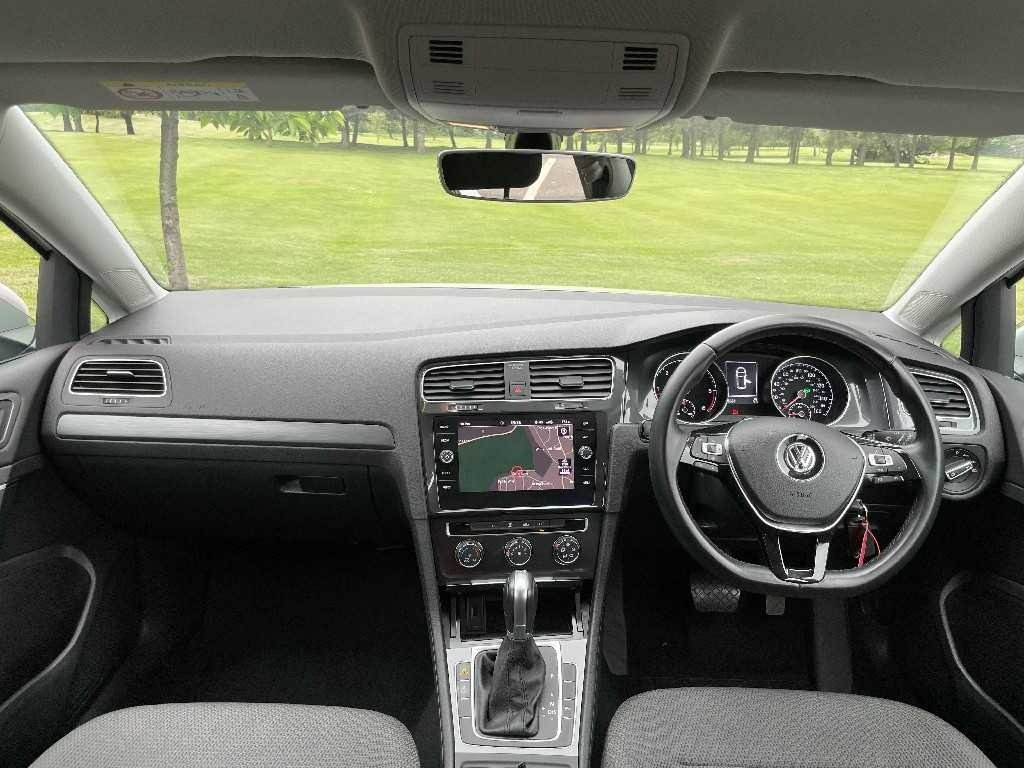 Learn to Drive with Expert Instructors in Cambridge