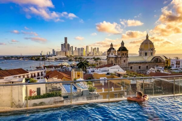 Styling Cartagena: Practical outfit ideas for sunny Caribbean days