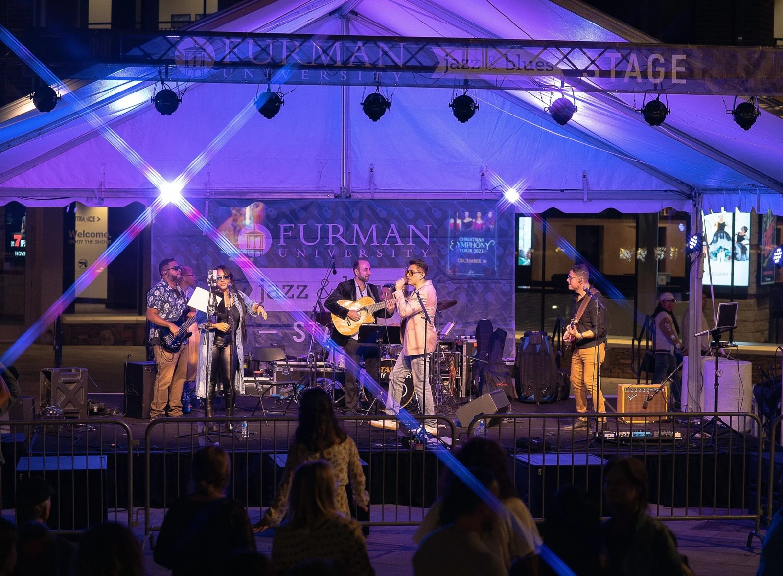 Elevate Your Event with Dynamic Live Entertainment