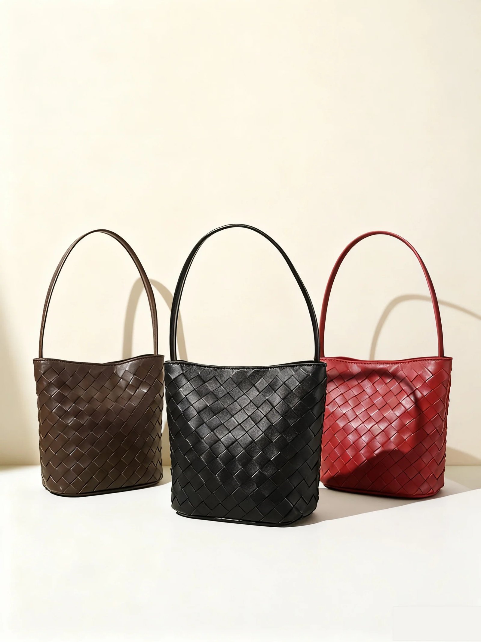 Elevate Your Everyday: Chic Shoulder Bags for Women