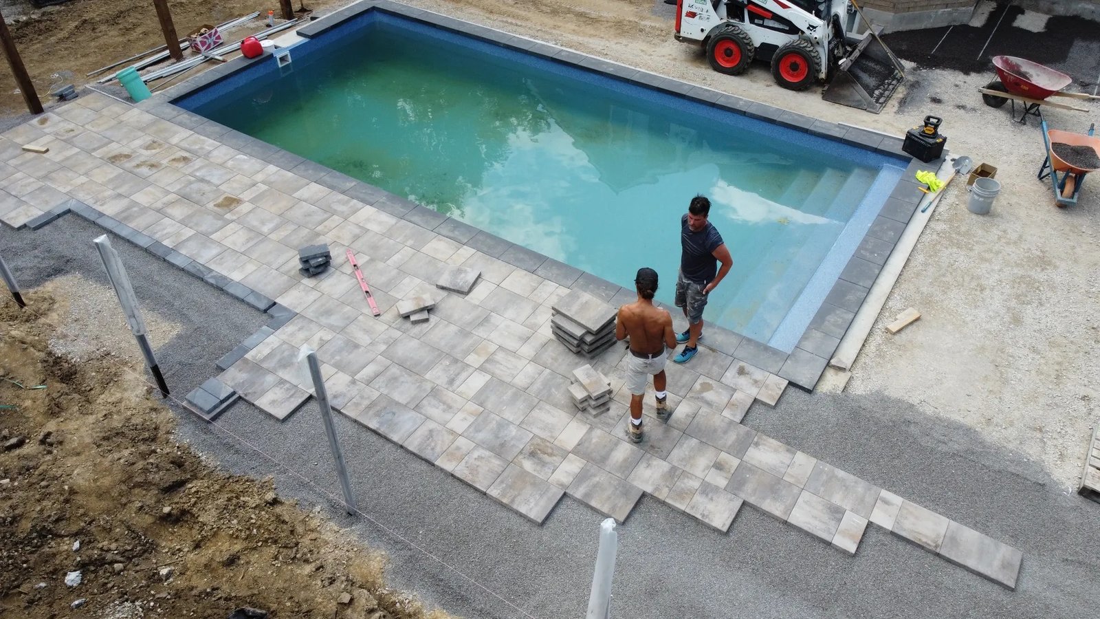 Transform Your Cambridge Garden with Expert Landscaping