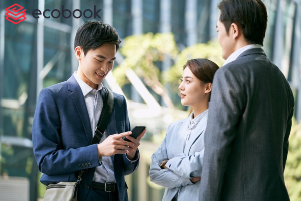 Optimize Shared Workspaces with Flexible Desk Booking Tools