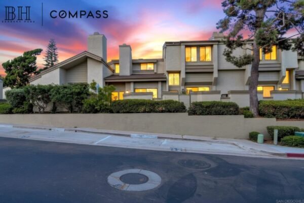 Discover Prime Homes in San Diego’s La Jolla District