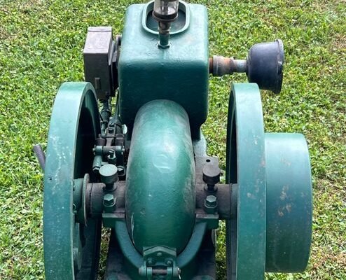 Efficient Traction and Power: A Deep Dive into Early John Deere Tractors
