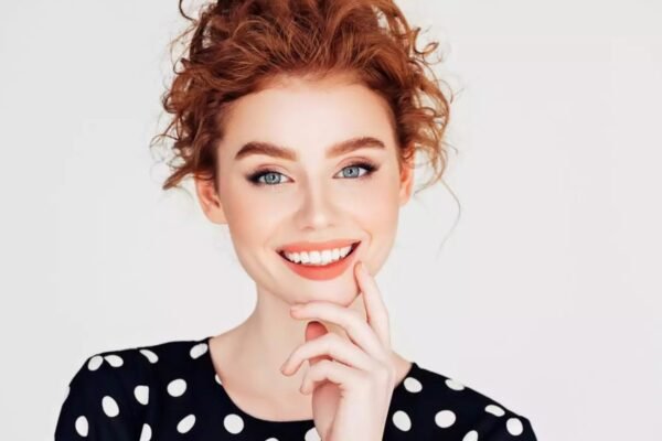 Restore Your Smile: Expert Cosmetic Bonding for Chips, Gaps and Stains