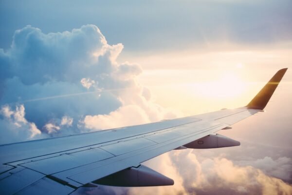 Arrive Ready: Executive Travel That Keeps Your Day on Track