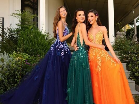 Elegant Eveningwear: Stunning Dresses for Every Occasion