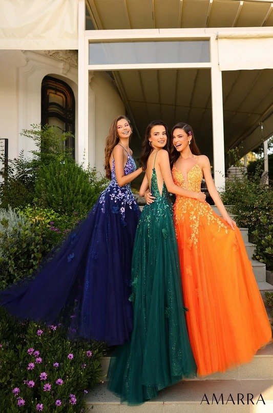 Elegant Eveningwear: Stunning Dresses for Every Occasion