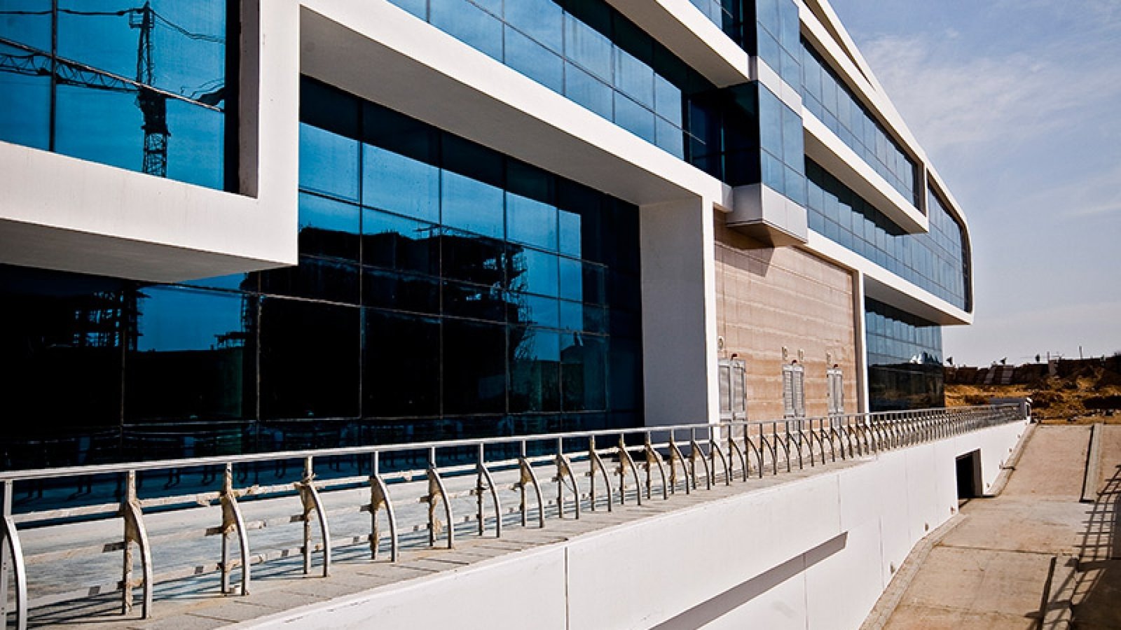 Expert Parking Solutions for Cairo Facilities
