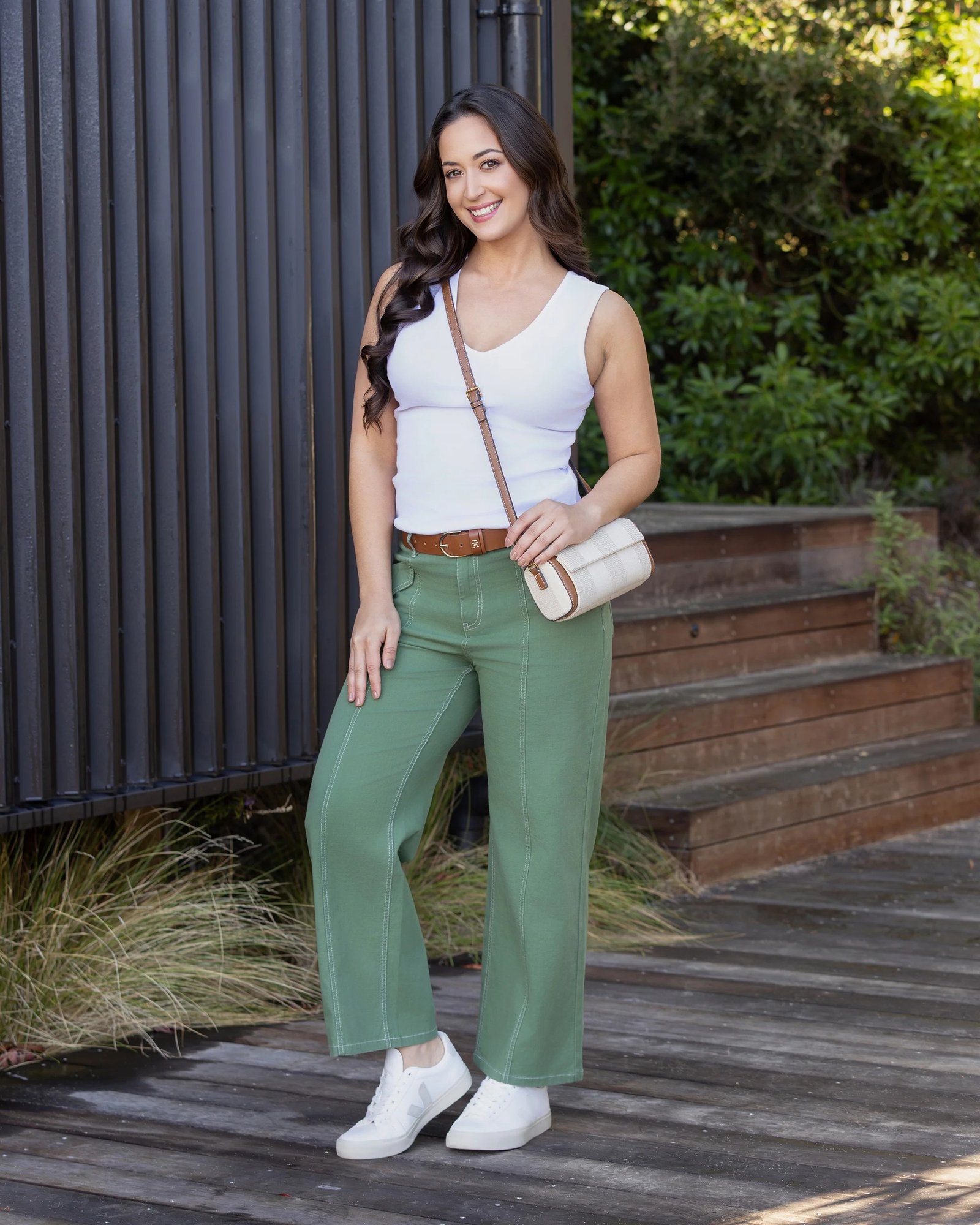 Discover New Zealand fashion labels online for stylish, contemporary wear