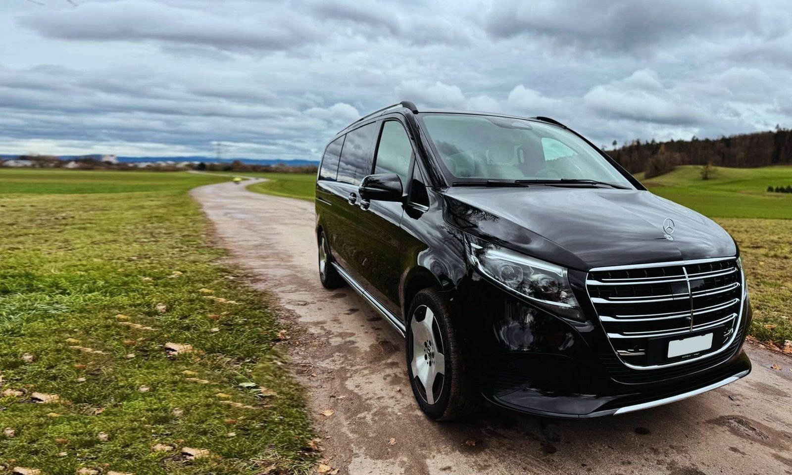 Arrive in style: premium chauffeured cars across Switzerland