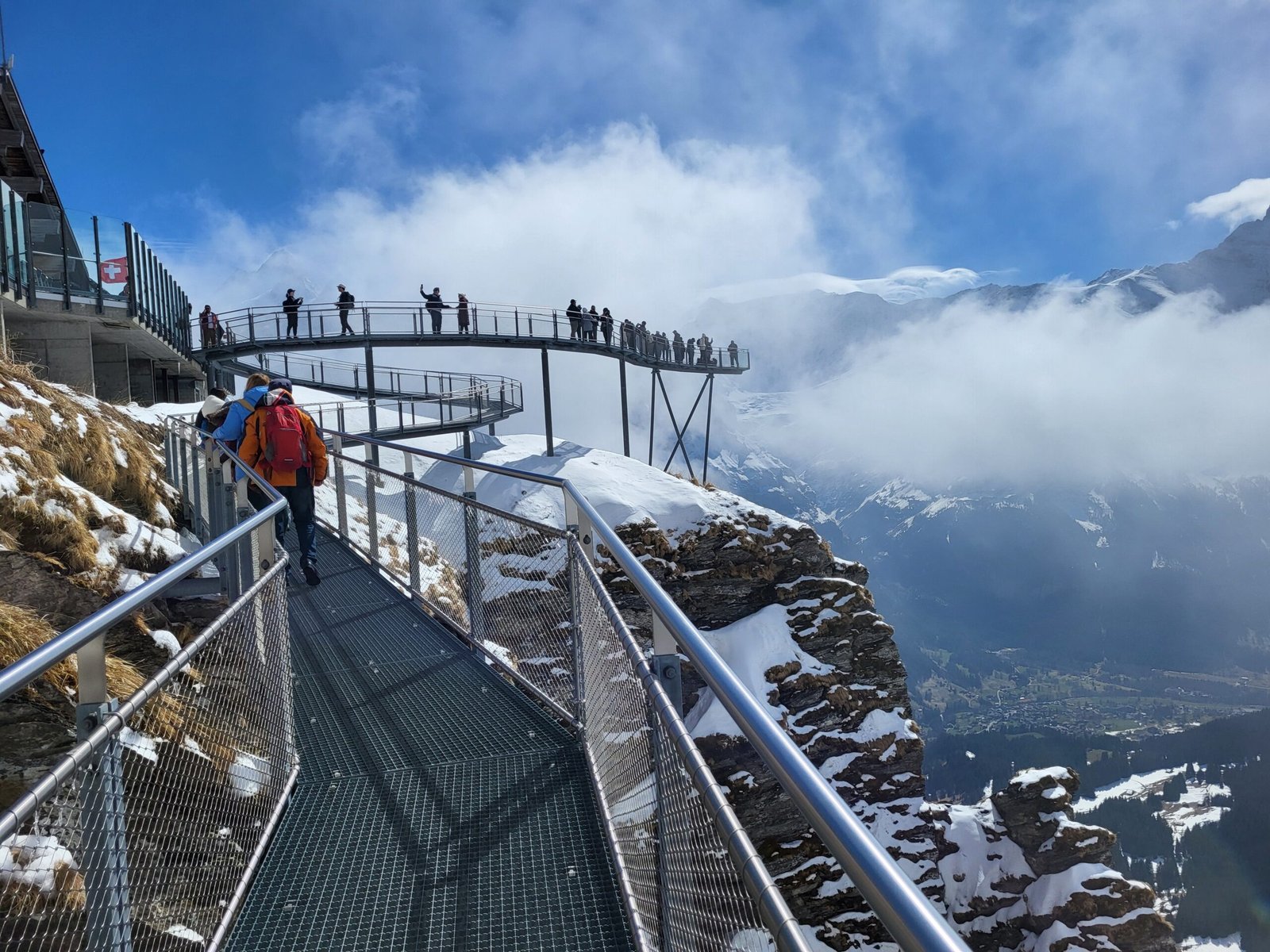 Indulgent Swiss Chocolate Journeys: Explore Craft & Culture