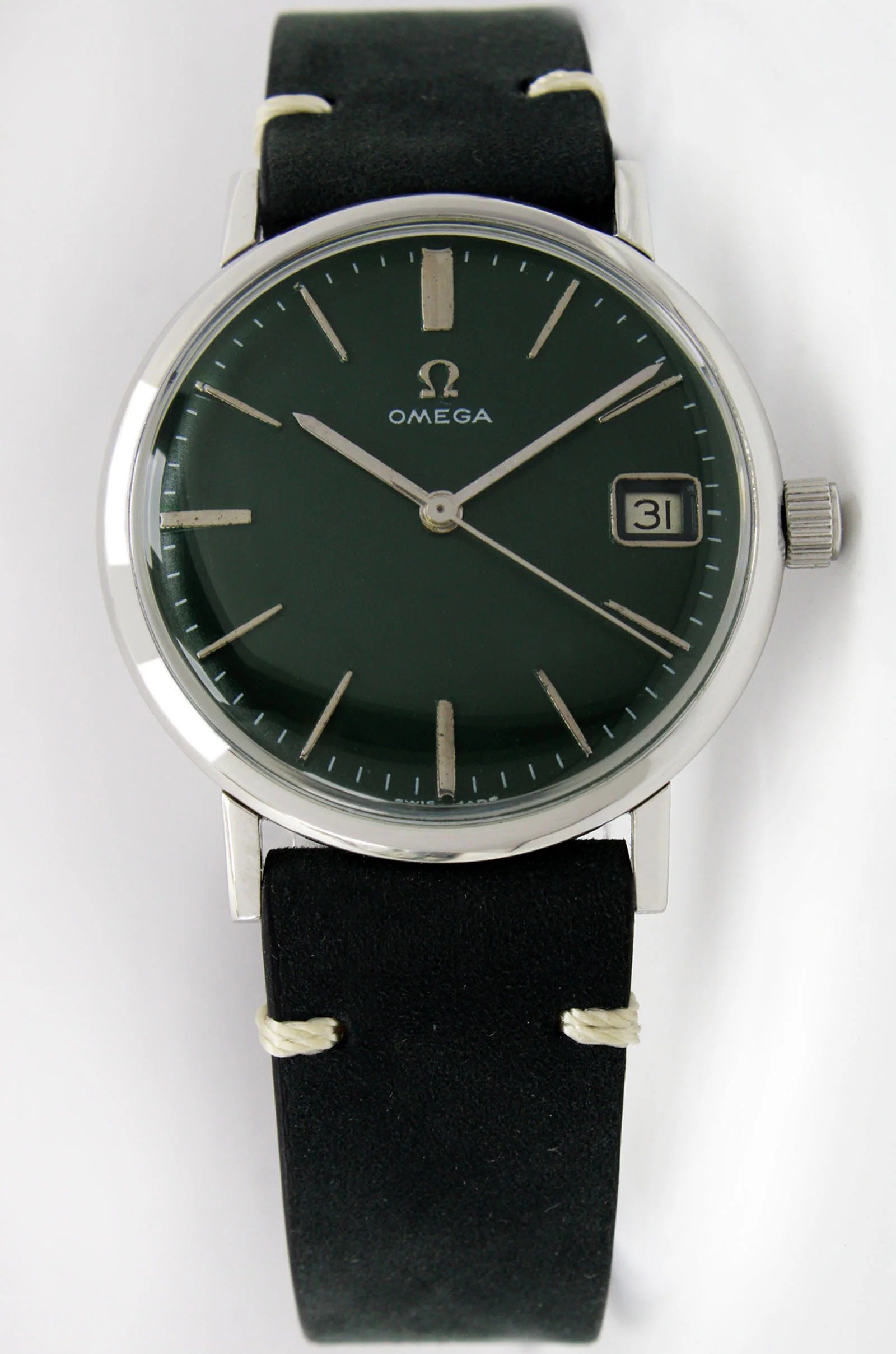 Rare Universal Space Compax with Patina Dial: Vintage Enchantment