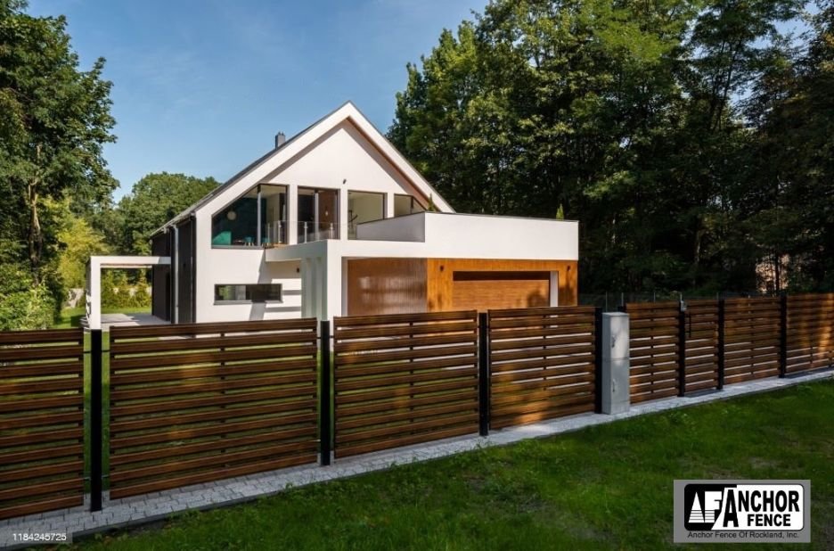 Expert Chain Link Fence Repairs in Rockland County