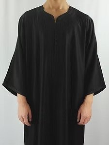 Elegant Islamic Wedding Attire for the UK Market