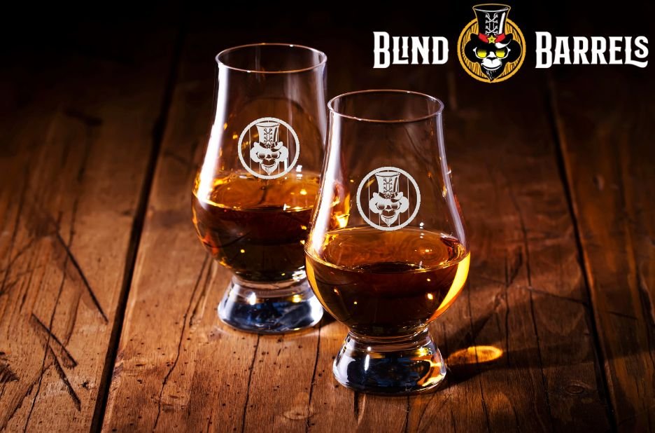 Gift Ideas for Spirits Enthusiasts in the USA