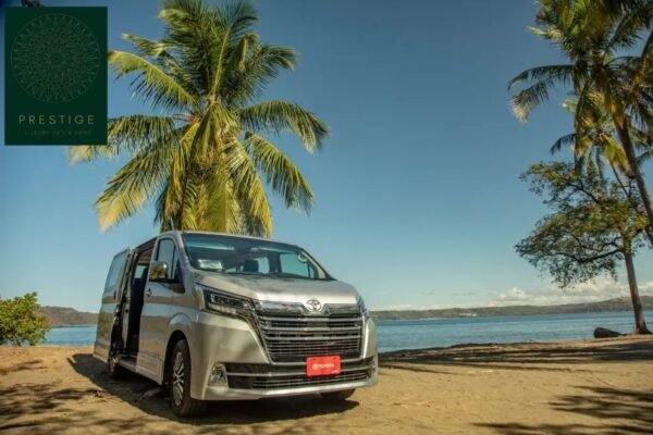 Indulge in Premium Tourist Transport Across Costa Rica