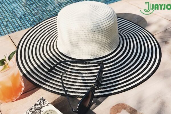 Dubai’s Style Scene: Contemporary Fashion for Women