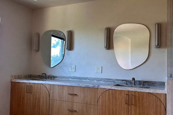 Luxurious Tadelakt for Bathrooms in California’s City of Angels
