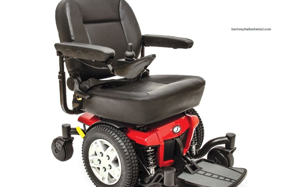 Reliable Milwaukee Hoyer Lift Rentals with Delivery and Setup
