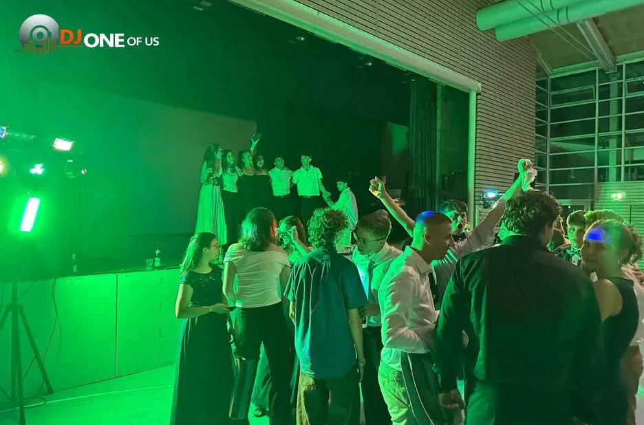 DJ One Of Us Aalen – Professioneller DJ für Hochzeiten und Partys in Aalen