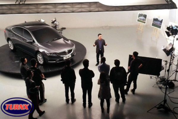 Maximize Garage Space with a Car Turntable for Garage Solutions