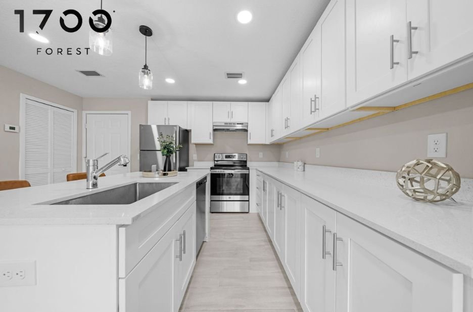 Palm Bay Luxury Apartments for Rent – Spacious, Modern, and Convenient Living