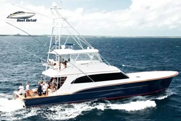 Expert Boat Wash and Wax Services in Largo FL for a Stunning Glossy Finish