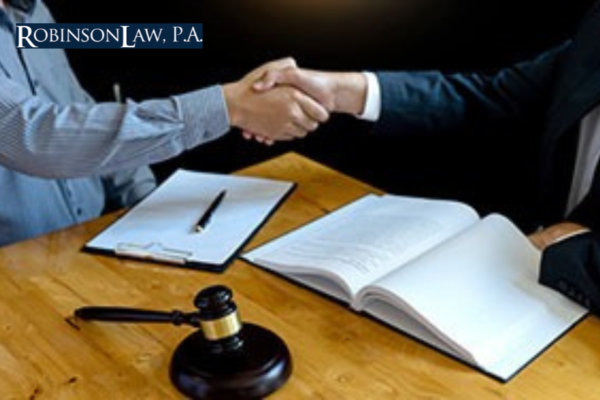 Commercial Real Estate Lawyer In Miami Fl | RobinsonLaw, P.A.