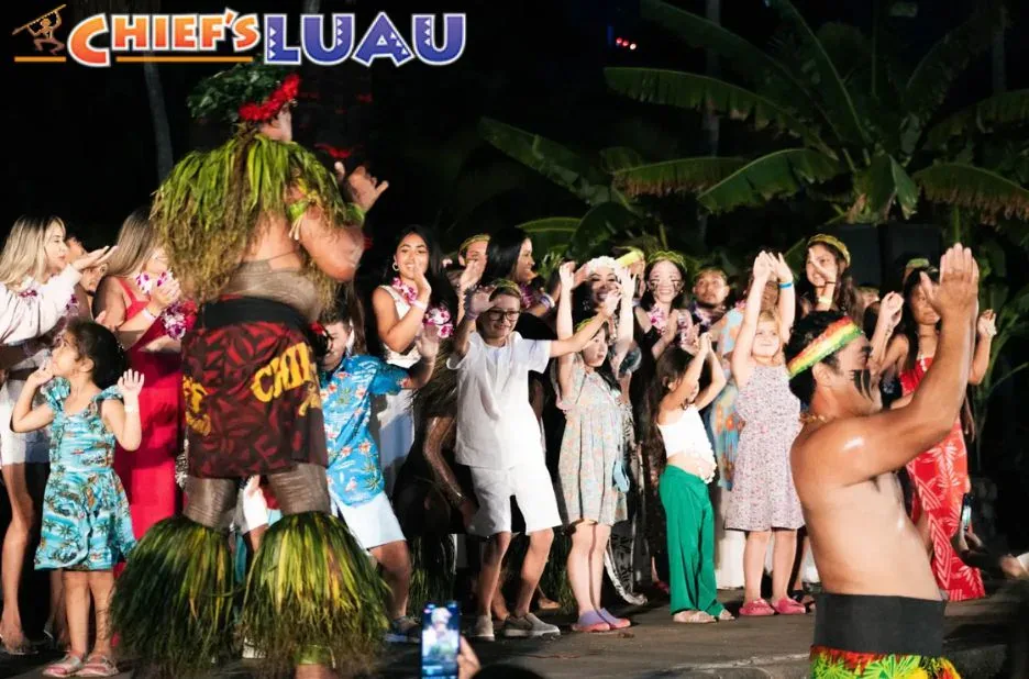 Authentic Traditional Hawaiian Luau Food Guide for an Unforgettable Feast