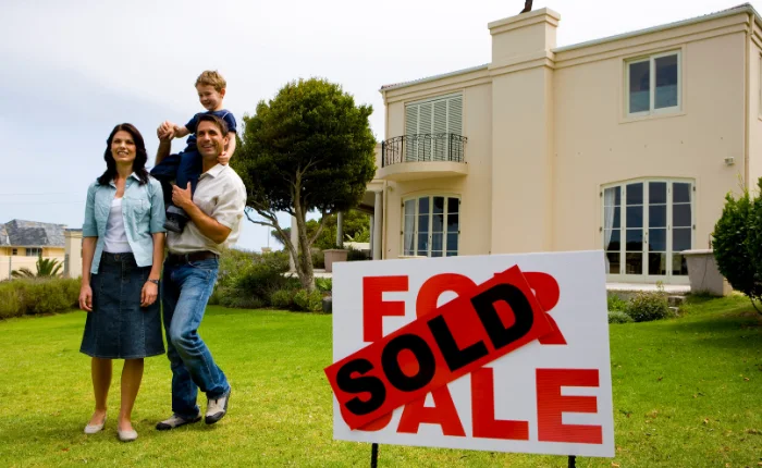Stay updated with FHA loan minimum credit score 2026 insights